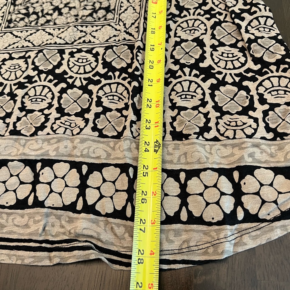 Lucky Brand tan/taupe and black abstract floral boho top size 1X - Picture 15 of 16
